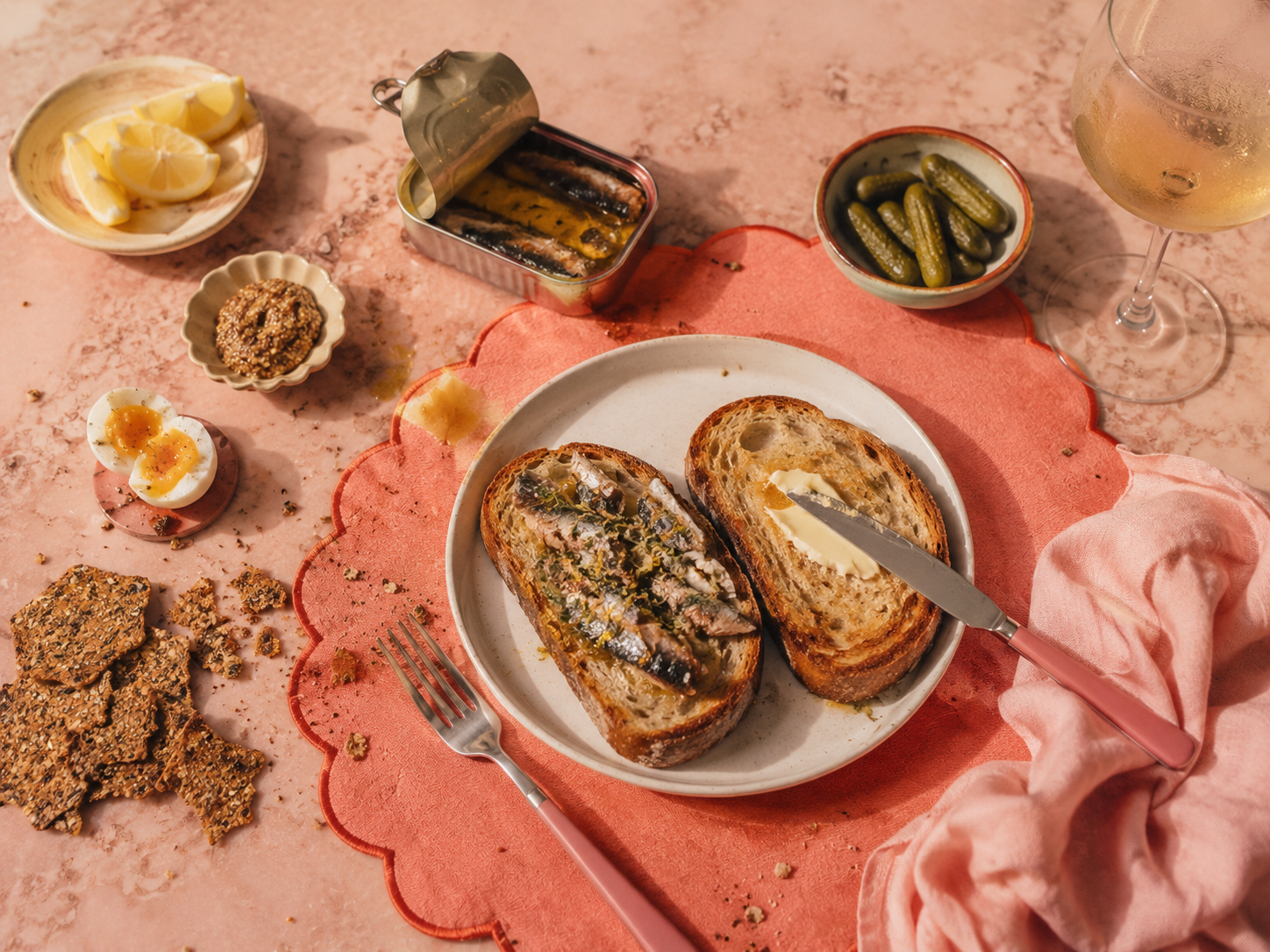 What to Serve With Tinned Fish (and How to Eat It)